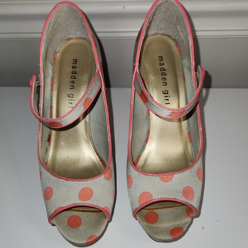 (SOLD) Madden Girl Lyons Coral Multi Heels - Picture 3 of 9